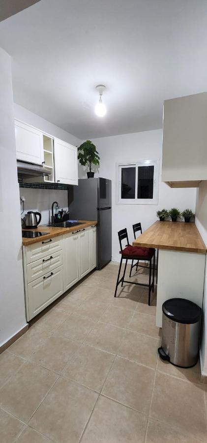Eilat Octopus Apartment - אילת אוקטופוס -שני חדרים וסלון, בריכה בקיץ Exterior foto